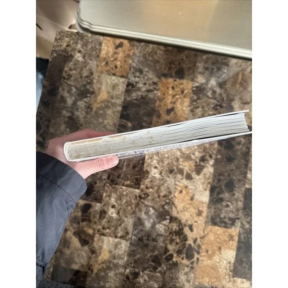 Wilton Baking & Decorating for Special Occasions Book Like New - Picture 5 of 11